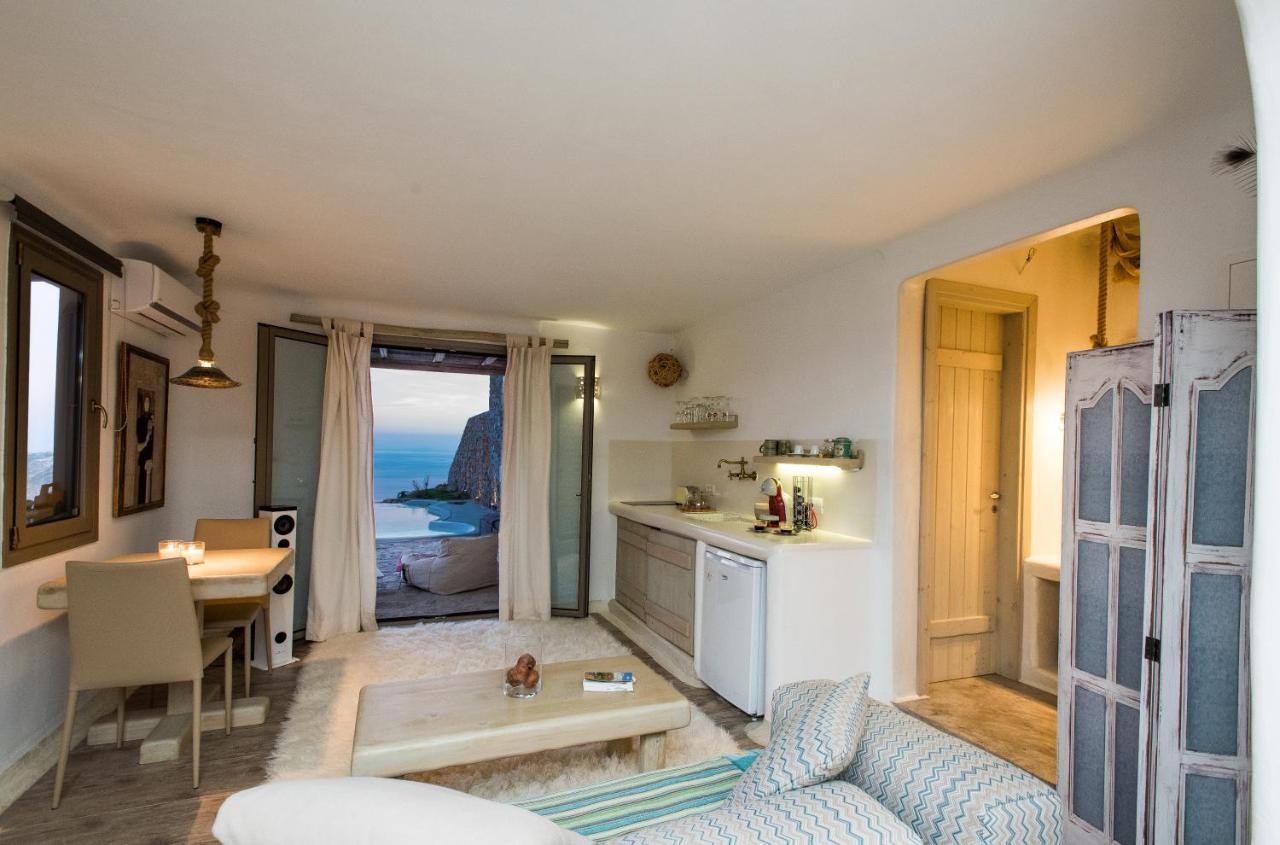 Amallini Suites Mykonos 超级天堂海滩 外观 照片